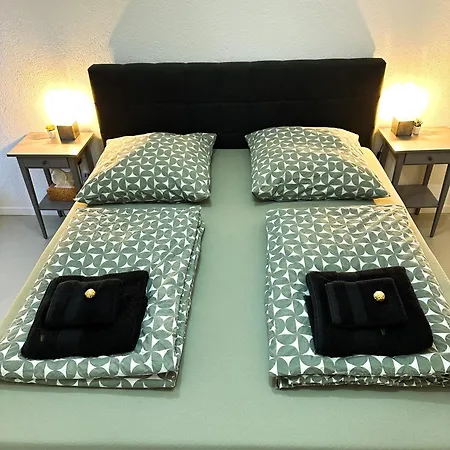 Moderne In Hdz&klinik Naehe * Бад-Эйнхаузен