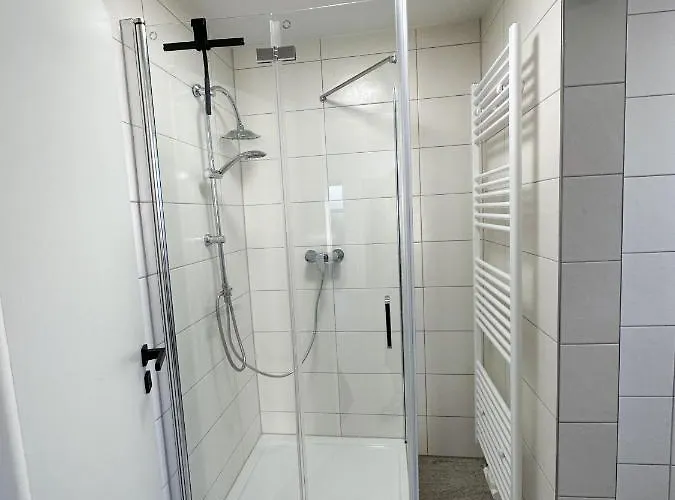 Moderne In Hdz&klinik Naehe * Bad Oeynhausen